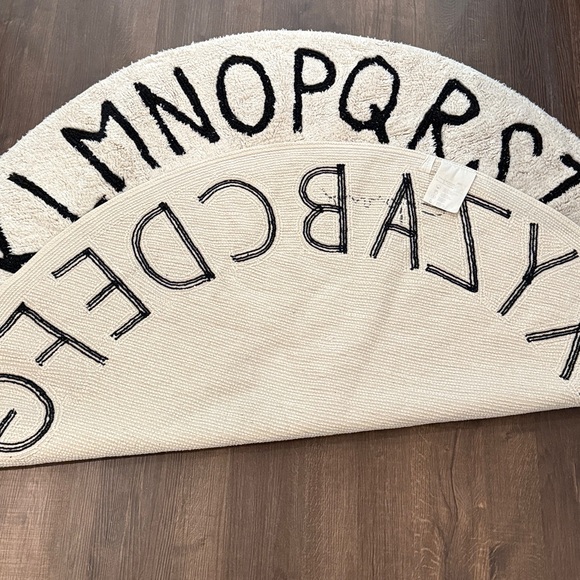 Lorena Canals For Pottery Barn Rug - Picture 5 of 5